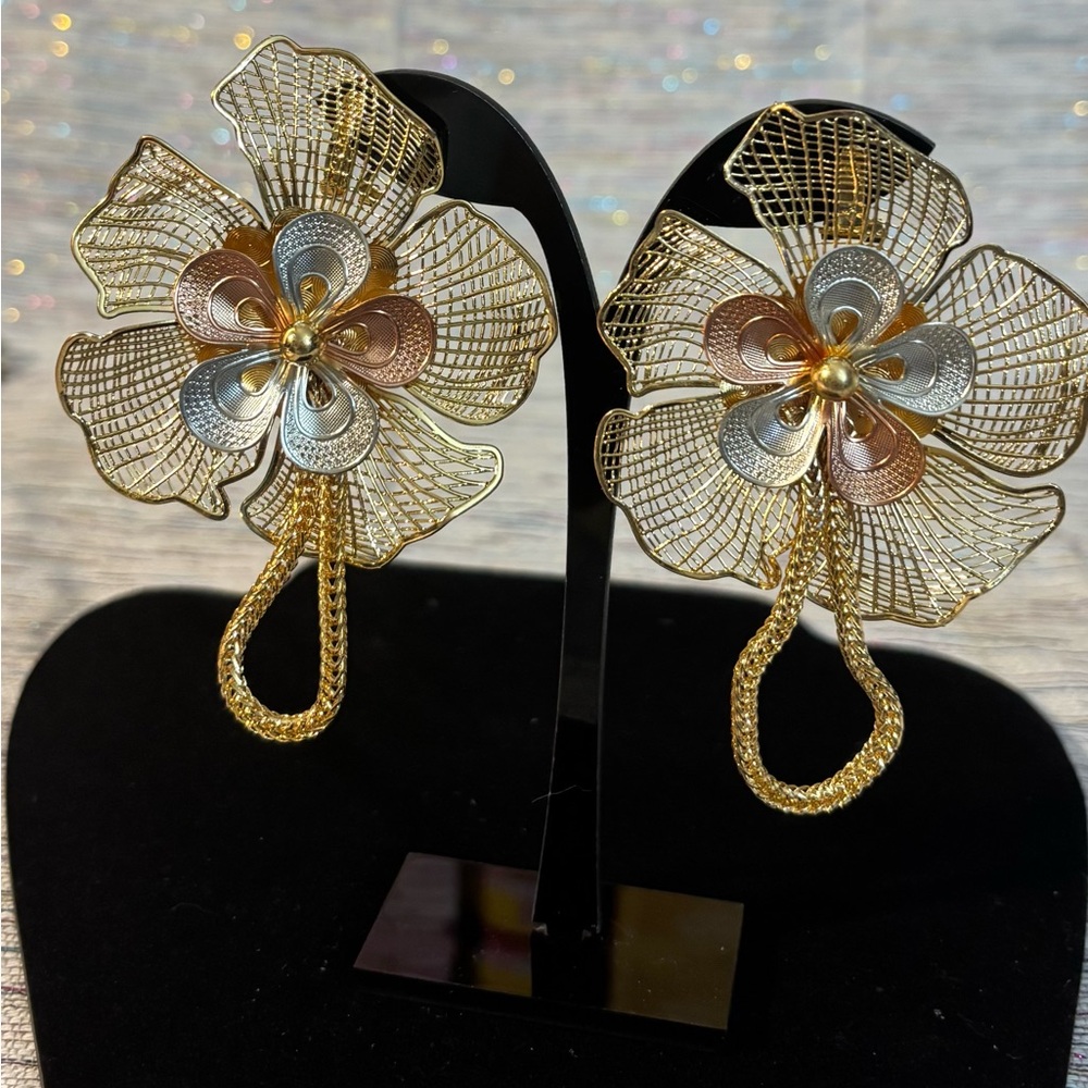 Elegant Gold and Silver Floral Earrings
